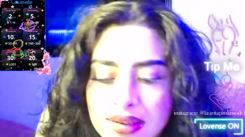 laura_pink01 online show from December 17, 6:50 am