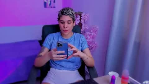 Laura Rose online show from November 29, 8:24 pm