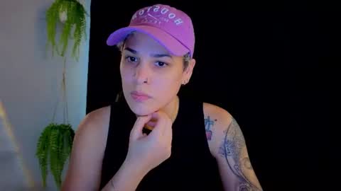 Laura Rose online show from July 13, 7:14 pm