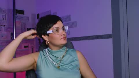 Snapshot of lauradavidsons chatting on September 13, 9:50 am lauradavidsons online show from September 13, 9:50 am