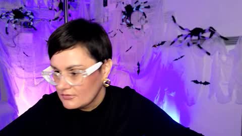 Snapshot of lauradavidsons chatting on October 16, 4:20 pm lauradavidsons online show from October 16, 4:20 pm