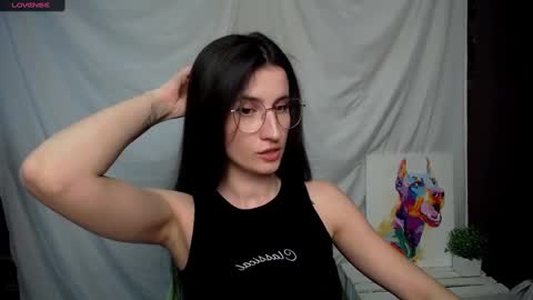 Snapshot of lauradre_ chatting on March 7, 10:24 am Laura online show from March 7, 10:24 am