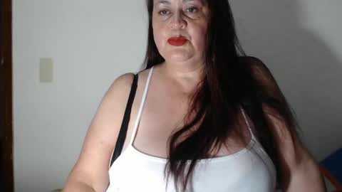 LAURA online show from November 11, 10:18 pm