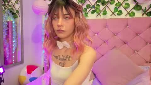 Lauren evans9 online show from October 28, 3:56 am