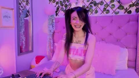 Lauren evans9 online show from November 12, 4:54 am