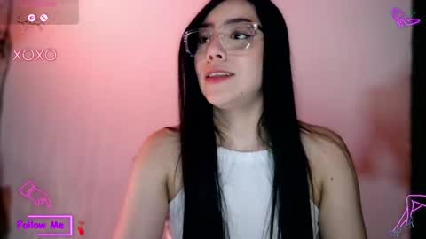 Snapshot of lauren_sweet7 chatting on October 22, 10:48 pm Lauren online show from October 22, 10:48 pm