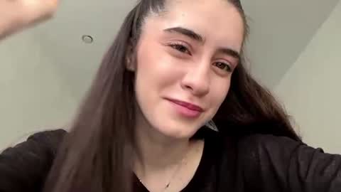 laurenadupuy online show from July 17, 1:37 pm