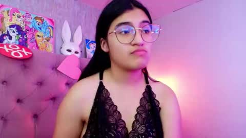 Laurene online show from February 16, 8:47 am