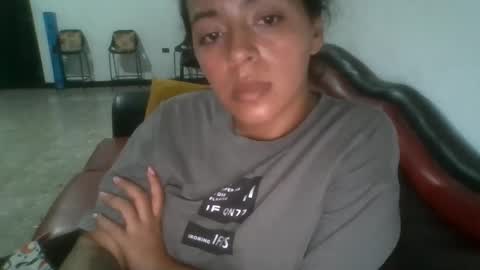 Snapshot of laurenhot94 chatting on September 24, 3:27 am laurenhot94 online show from September 24, 3:27 am