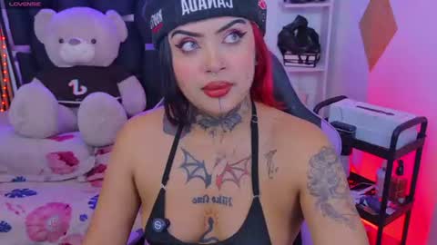 lauri online show from July 21, 10:54 pm
