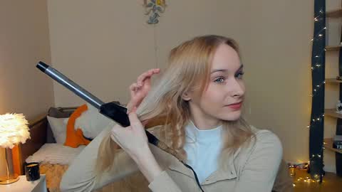 lavernewendland online show from March 28, 7:30 am