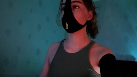 Lavinda online show from September 21, 1:21 pm