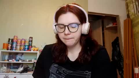 Adeline online show from February 3, 6:51 am