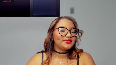 lawrenhills online show from March 7, 3:08 am