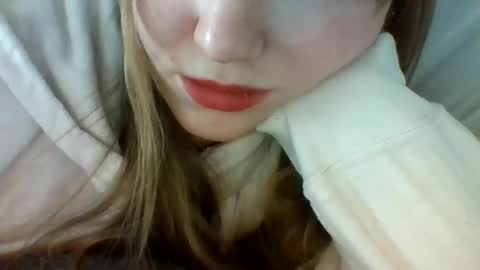 layannalea online show from January 20, 5:48 pm