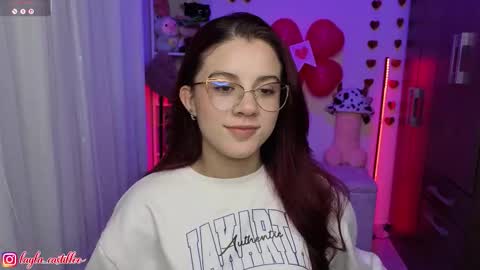 Layla online show from February 23, 10:31 pm