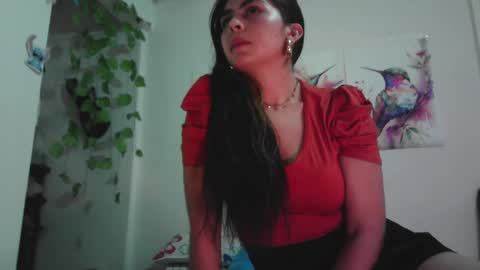 laylashani online show from January 23, 2:12 am