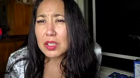 laylolajade online show from July 29, 5:29 am