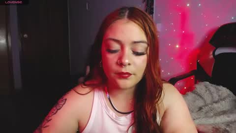 Snapshot of layna_cold chatting on February 15, 2:26 am Vannessa online show from February 15, 2:26 am