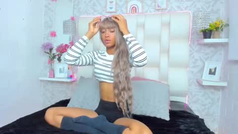 lea_abbey online show from March 4, 12:22 pm