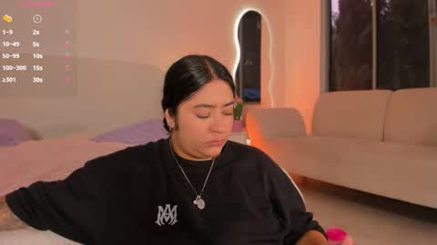 Leah online show from October 22, 2:55 pm