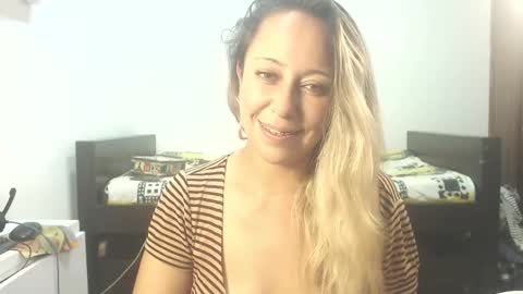 leah_susman online show from February 28, 4:45 am