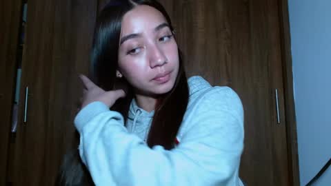 Snapshot of leanaalhub chatting on February 8, 4:36 am leanaalhub online show from February 8, 4:36 am