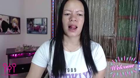 Leandra online show from November 2, 1:47 pm