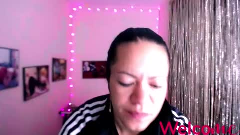 Leandra online show from January 21, 12:18 pm