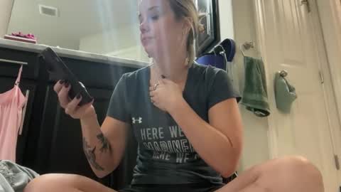 leanneluxecouple online show from October 13, 10:29 am