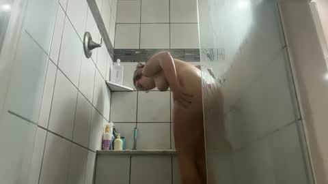 leanneluxecouple online show from September 26, 12:47 pm