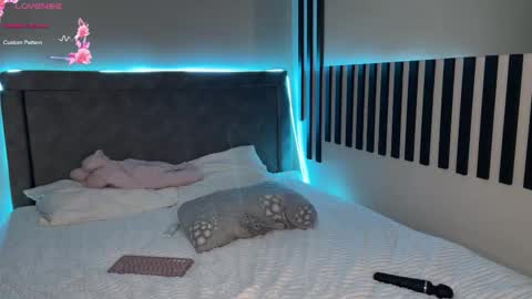 Amelie online show from October 2, 6:46 pm