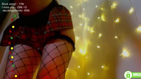 hey Im Leia and I love rock  online show from February 22, 8:43 pm