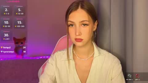 leiakiss online show from July 25, 6:04 pm