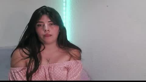 leidyramca online show from October 23, 4:51 am