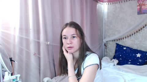 leila_bambi online show from April 14, 4:12 am