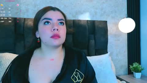 leilapons online show from March 19, 10:47 pm