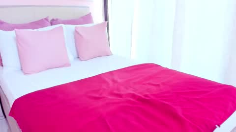 Leily online show from March 13, 6:31 pm