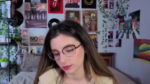 Alexandria online show from October 17, 6:33 pm