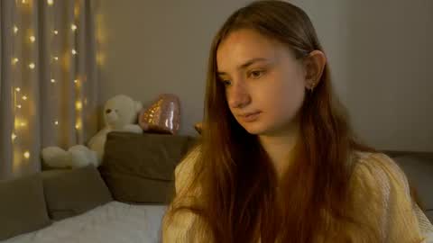 Lelia online show from April 23, 5:26 pm