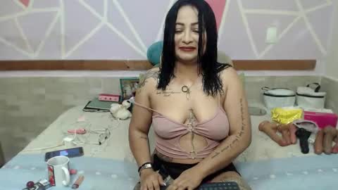 lena_lawson online show from March 14, 9:38 pm