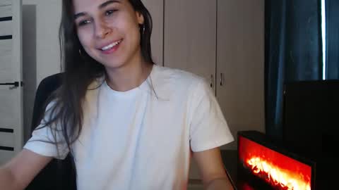 lenagordon online show from March 5, 11:50 am