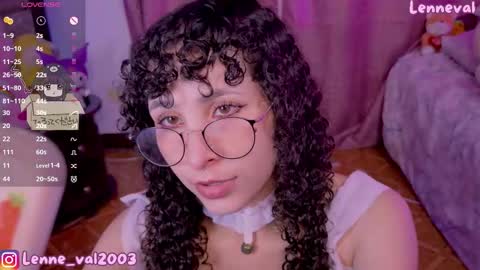 Snapshot of lenneval chatting on September 15, 2:20 am Val online show from September 15, 2:20 am