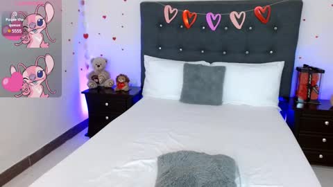 LUCY online show from February 11, 8:42 pm