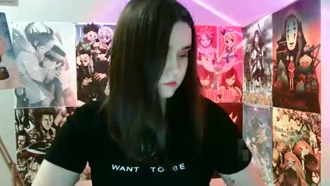 little secret online show from February 28, 6:41 pm