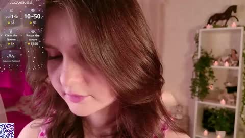 Nicole Moore online show from February 14, 3:25 pm