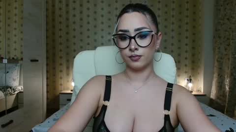 leslie_secret online show from December 20, 10:11 pm