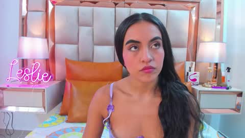 LeslieBush online show from November 8, 8:14 pm