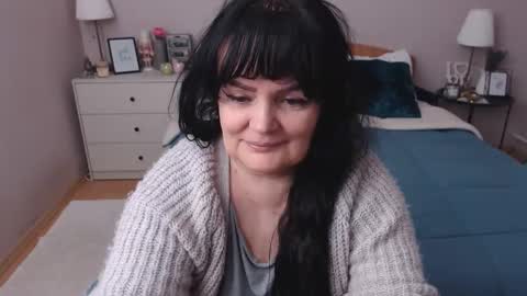 Mary online show from January 13, 1:37 pm