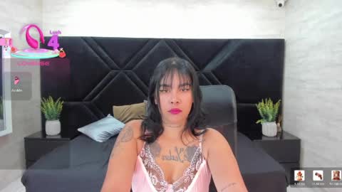 lexa online show from April 18, 7:18 pm